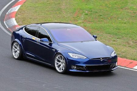 Tesla Model S Nordschleifenrekordversuch