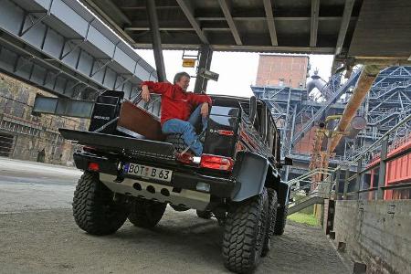 Brabus 700 6x6, Heckansicht, Pritsche