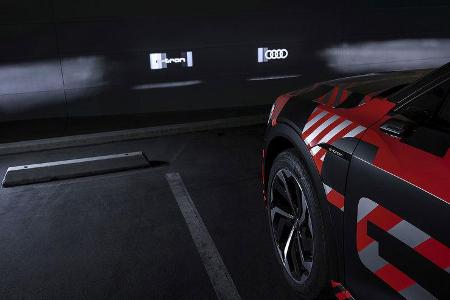 Digital Matrix Light Audi e-tron Sportback Mitfahrt