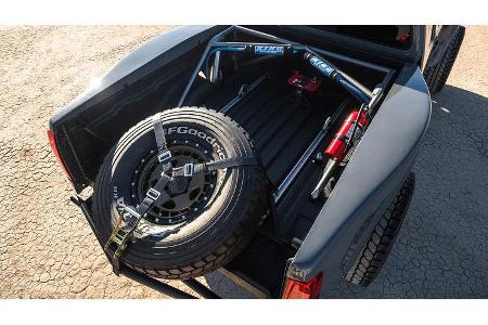 Nissan Frontier Desert Runner