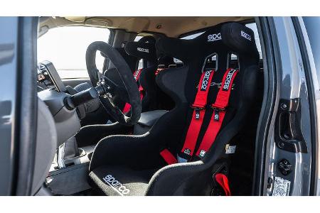 Nissan Frontier Desert Runner