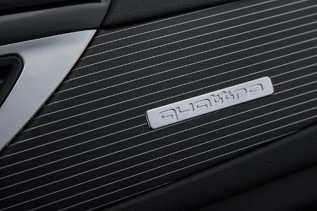 Audi RS6 Avant, quattro-Emblem