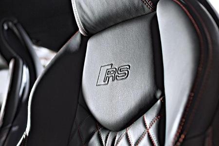 Audi TT RS, Interieur