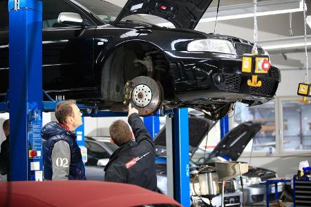 Audi RS 4, Unterboden