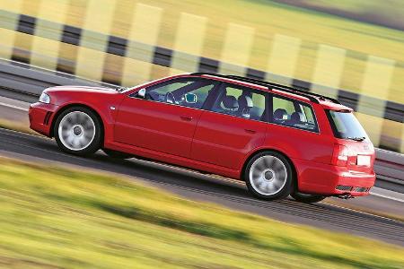 Audi RS 4, Seitenansicht