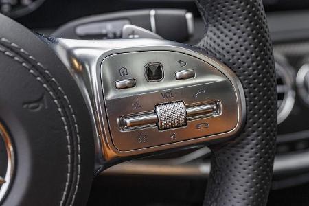 Mercedes S 560 e, Lenkrad