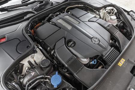 Mercedes S 560 e, Motor