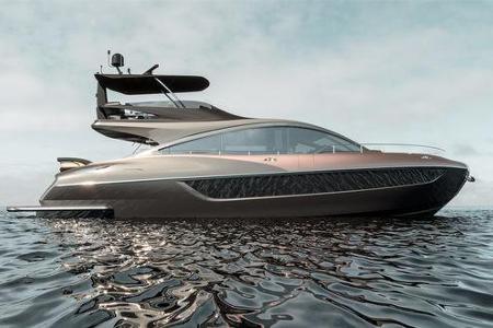 09/2018, Lexus Jacht