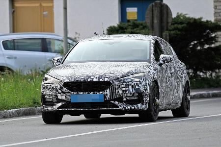 Erlkönig Cupra Leon