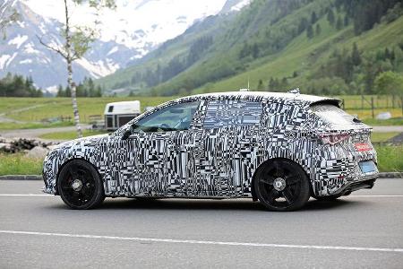 Erlkönig Cupra Leon