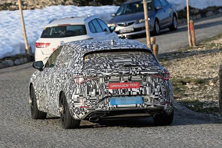 Erlkönig Cupra Leon