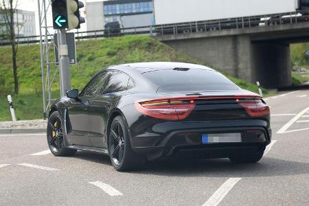 Erlkönig Porsche Taycan