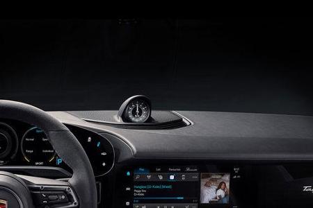 Porsche Taycan Cockpit