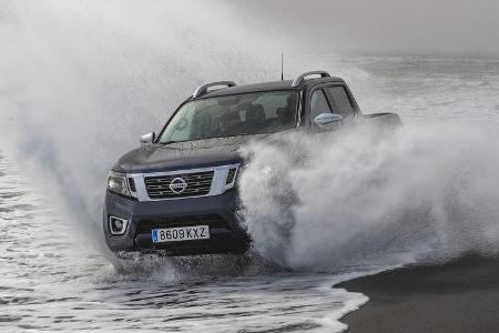 Nissan Navara, Exterieur