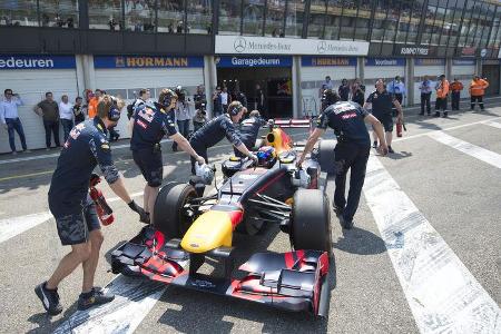 Max Verstappen - Red Bull - Showrun - Zandvoort - 2016