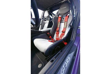 Porsche 911 GT3 RS, Fahrersitz