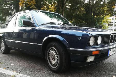 Aktuell steht das Auto noch auf den originalen Leichtlauf-Felgen von BMW. Nächste Saison werden zeitgenössische Tuning-Felge...