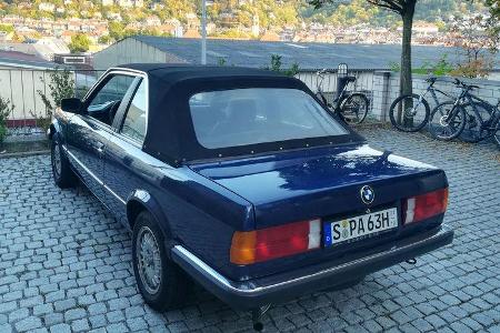 Die Standzeit in den Wintermonaten wird genutzt. Ein neues Verdeck ist fällig.