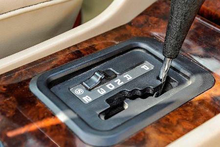 Beliebte Sonderausstattung: Die Automatik hat je nach Motor und Baujahr vier oder fünf Gänge.