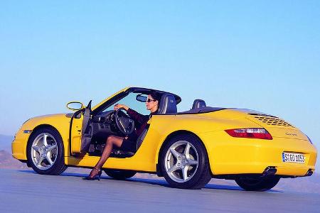 2004: Porsche 911 Carrera Cabrio - Seit 2004 wird der 997 gebaut. Der 3,6-Liter leistet 345 PS und 390 Newtonmeter.
