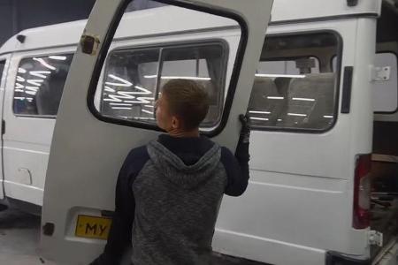 GAZelle Business Mini Van by Garage 54