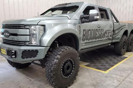 01/2020, 2017 Ford F-550 Super Duty Indomitus