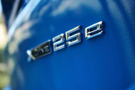 09/2019, BMW X1 xDrive25e