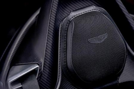 Aston Martin V12 Speedster - Sportwagen - Roadster