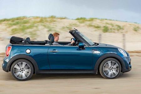 Mini Cabrio F57 Sideways (2020)