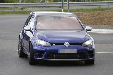 05/2015, VW Golf R420 Erlkönig