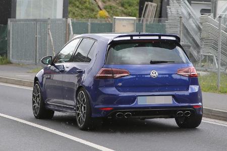 05/2015, VW Golf R420 Erlkönig