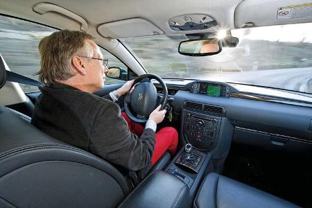 Citroën C6, Cockpit
