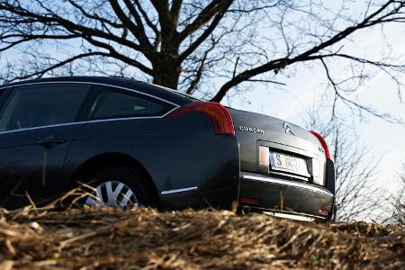 Citroën C6, Heck, Stufenheck