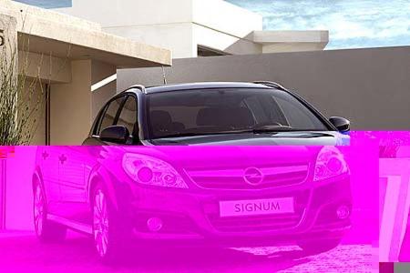 ... der Stoßfänger eine stärkere Pfeilung, die Kotflügel eine neue Form.