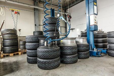 Reifentest Porsche in Motor Klassik 10/2014