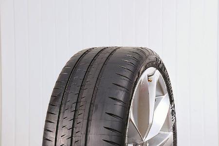 Test - Sportreifen - Semi-Slicks - Michelin Pilot Sport Cup 2 - 235/35 R19