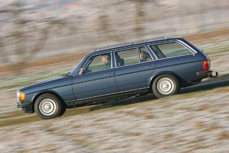 Mercedes W 123, Seitenansicht