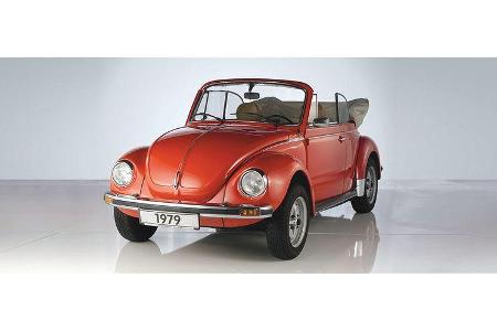 Prof. Dr. Carl Hahn und Wolfgang Hahn auf VW 1303 Cabriolet: 1,6-Liter-Vierzylinder-Boxer, 50 PS, Baujahr 1979, Team Volkswagen