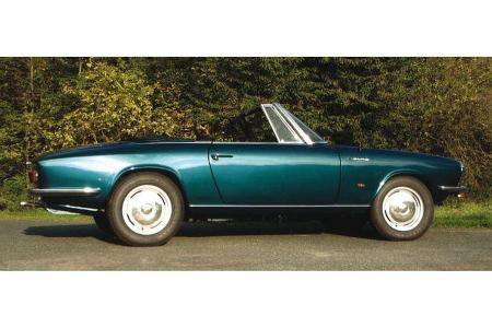 Siegfried Bez und Karla Bez auf Glas 1300 GT Cabrio: 1,3-Liter-Reihenvierzylinder, 85 PS, Baujahr 1966