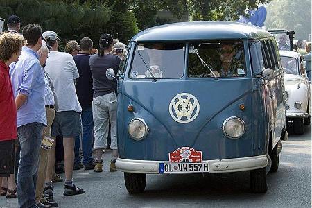 Bei der Friesland-Rallye starten am Sonntag, 15. Juni rund 100 Fahrzeuge zu einer Orientierungsfahrt.