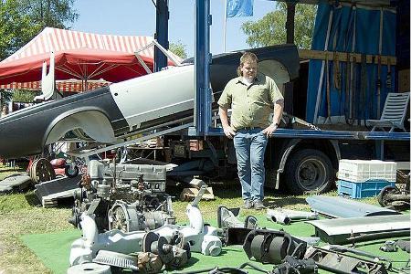 Auf dem Teilemarkt mit mehr als 1.000 Ständen gibt es fast alles zu finden.
