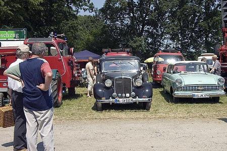 Neu in diesem Jahr ist der Kofferraum-Verkauf: Oldtimerfreunde sind dazu aufgerufen, die Sammelergebnisse aus Jahren und Jah...