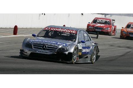 Bruno Spengler rasselte in der letzten Runde in Timo Scheider.