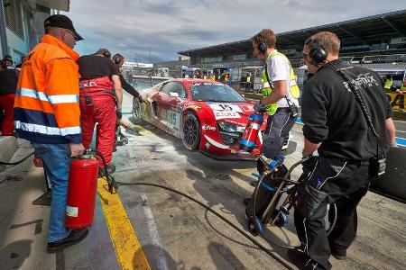 VLN, Nürburgring, Audi R8, Phoenix Racing, Tankstopp, Feuer, 26.04.2014