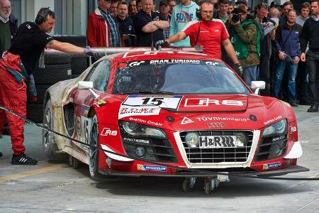 VLN, Nürburgring, Audi R8, Phoenix Racing, Tankstopp, Feuer, 26.04.2014