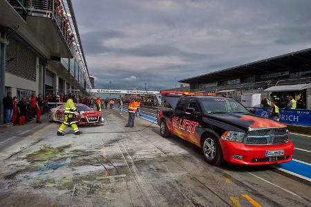 VLN, Nürburgring, Audi R8, Phoenix Racing, Tankstopp, Feuer, 26.04.2014