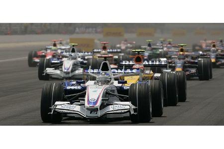 Flop: BMW: Statt Attacke auf Ferrari â Magerkost in Indy.