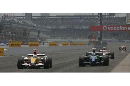 Flop: Giancarlo Fisichella: Guter Plan, schlecht ausgeführt. Ohne Dreher hätte ihn die Einstoppstrategie auf Platz sechs geb...