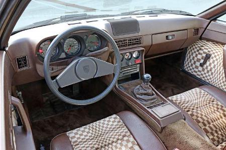 Porsche 924, Cockpit