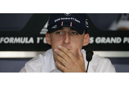 Denn der arme Robert durfte nach seinem Unfall nicht fahren.